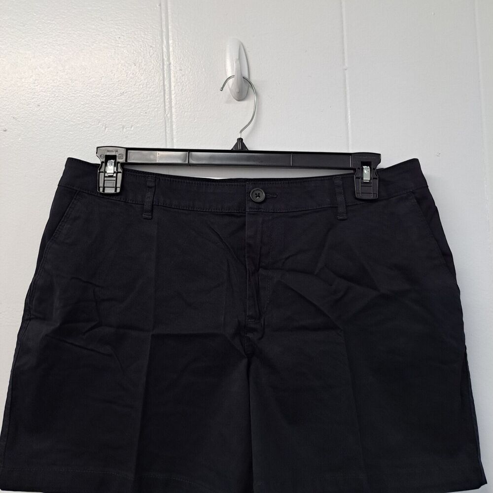 Amazon Essentials Women's 5 In Inseam Chino Short Black Size 16‎ - Picture 10 of 11